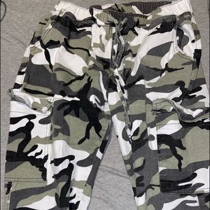 Camo joggers jeans
